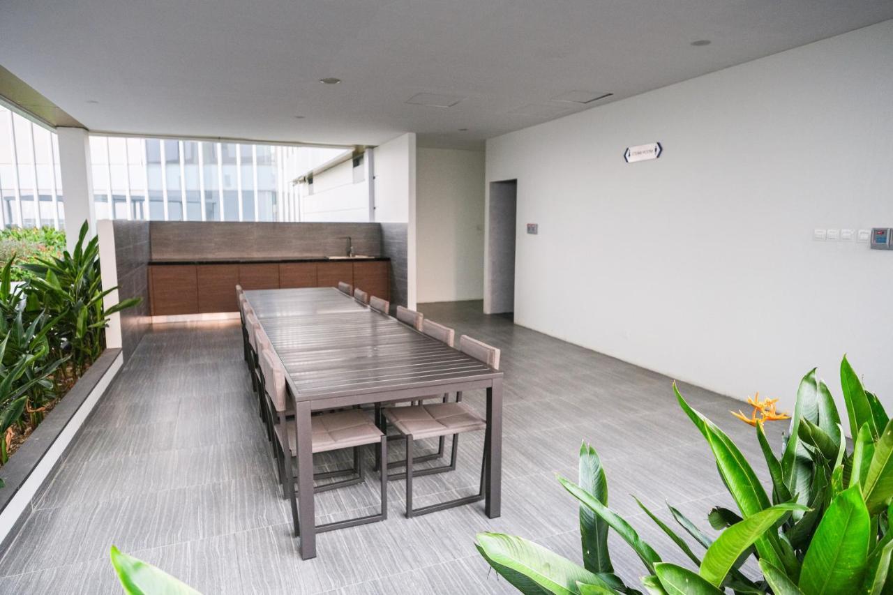 נגויה Lovina 17-11 At Harbour Bay Residences מראה חיצוני תמונה